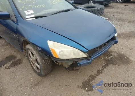 2005 Honda Accord 2.4 Ex from USA, damaged, VIN 1HGCM72705A022541